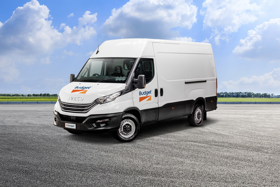 Maxi Van (Group H)